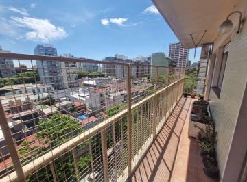 Departamento · 130m² · 4 Ambientes · 2 Cocheras · Impecable Piso 4 Ambientes Amplios Al Frente Balcón Corrido 2 Cocheras y Baulera