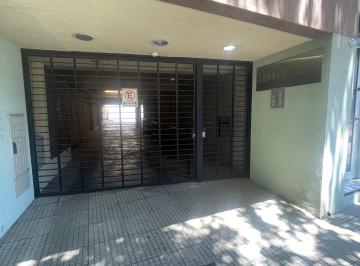 Departamento de 1 ambiente, Balvanera · Venta - Monoambiente C/ Balcon Al Frente - Muy Luminoso