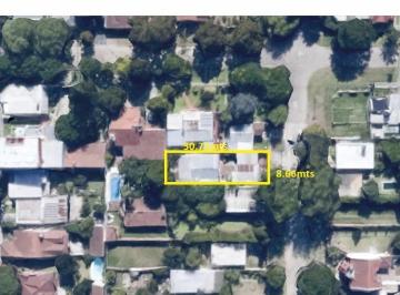 Casa · 82m² · 3 Ambientes · 1 Cochera · Venta Lote 260 m Oportunidad