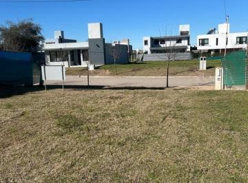 Terreno · 350m² · Terreno en Tejas 4 Barrio Cerrado - Completamente Cancelado!
