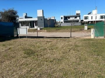 Terreno · 350m² · Terreno en Tejas 4 Barrio Cerrado - Completamente Cancelado!