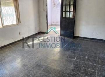 Casa · 67m² · 3 Ambientes · Casa en Venta Grand Bourg. Apta Credito