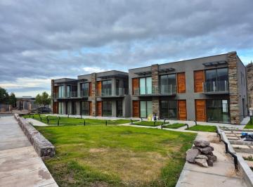 Departamento · 90m² · 3 Ambientes · 1 Cochera · Departamento en Mendoza