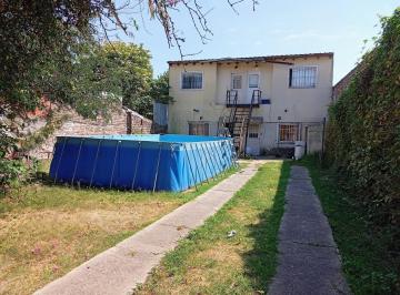Casa · 145m² · 7 Ambientes · 6 Cocheras · Venta Casa 3 Ambientes con Deptos con Renta en Moreno