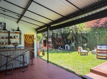 Casa de 3 ambientes, San Isidro · Casa en Beccar - 1 Planta - 231 m² - 2 Dorm - Jardín y Pileta
