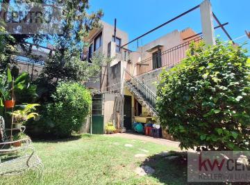 Casa · 113m² · 6 Ambientes · Venta Casa 6 Ambientes con Jardín y Terraza en Villa del Parque