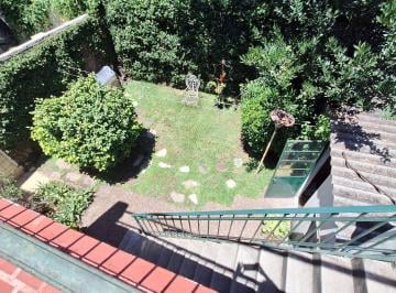 Casa · 113m² · 5 Ambientes · Venta Casa Sobre Lote Usam con Jardín y Terraza en Villa del Parque