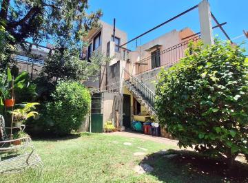 Casa · 113m² · 5 Ambientes · Venta Casa Sobre Lote Usam con Jardín y Terraza en Villa del Parque