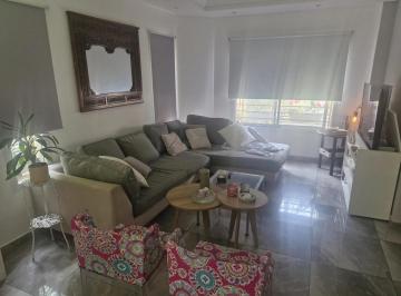 Casa · 185m² · 4 Ambientes · 1 Cochera · Casa en Venta - 3 Dorm. 3 Baños - Villa Adelina
