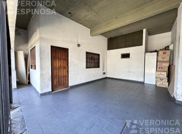 Casa · 168m² · 6 Ambientes · 1 Cochera · Dos Casas en Venta, en Bloque - Haedo Norte