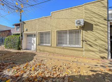 Casa · 208m² · 7 Ambientes · 1 Cochera · Casa en Venta en La Plata