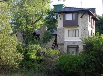 Edificio · 350m² · 14 Ambientes · Complejo Comercial en Venta - 7 Cabañas - Las Gaviotas