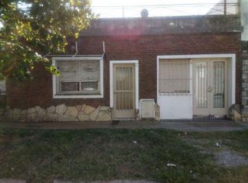 Casa de 5 ambientes, La Matanza · Casa en Lomas del Mirador, La Matanza