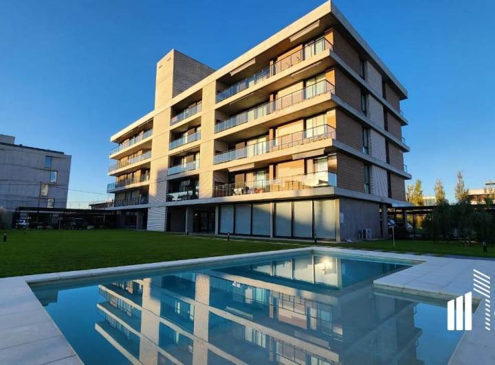Departamento · 111m² · 4 Ambientes · 2 Cocheras