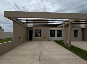 Casa de 5 ambientes, Córdoba · Vendo Duplex de 2 Dorm en Docta Parque con Pileta Posesion Inmediata