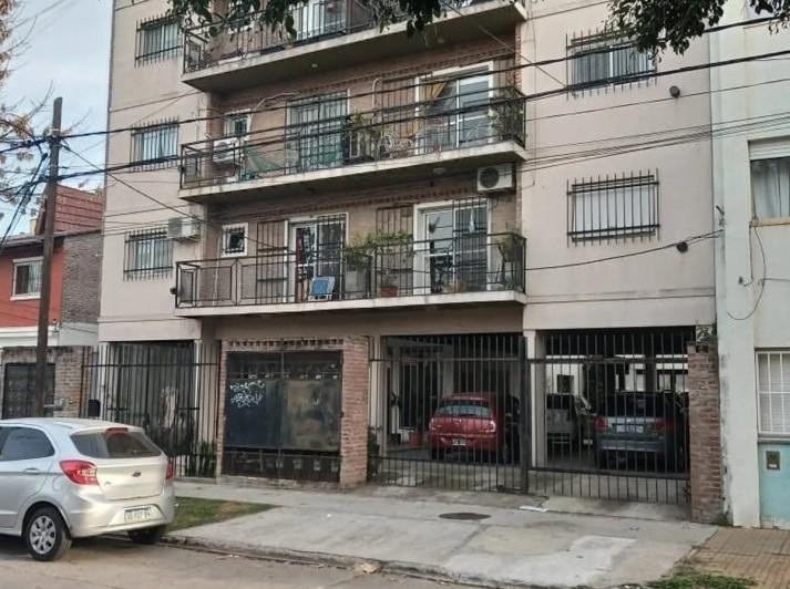 Departamento · 48m² · 2 Ambientes · 1 Cochera