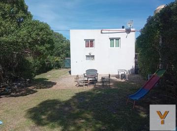 Casa · 40m² · 4 Ambientes · Casa en Alquiler Temporario - 3 Dorm. 1 Baño - Mar del Plata