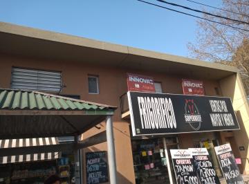 Local comercial , Almirante Brown · Localen en Alquiler Burzaco Longchampr