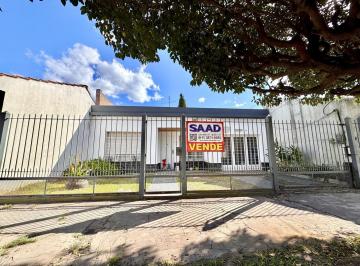 Casa · 70m² · 3 Ambientes · Casa en Venta en Lomas de Zamora, G. B. a. Zona Sur, Argentina