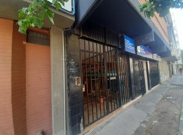 Departamento · 64m² · 4 Ambientes · Zeballos Al 1000 Venta Departamento 3 Dorm. en Rosario