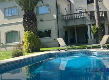 Casa · 370m² · 5 Ambientes · 6 Cocheras · Casa en Venta, Fincas de Iraola