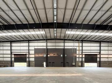 Depósito · 3500m² · 12 Ambientes · 7 Cocheras · Depósito en Alquiler Plaza Industrial Escobar