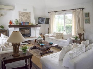 Foto1 · Casa en Venta de 3 Dorm. en Jardines de Córdoba, Punta del Este