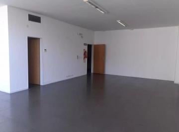 Local comercial de 2 ambientes, La Matanza · Alquiler Oficina Comercial en Edifio de Categoria en Ramos Mejia