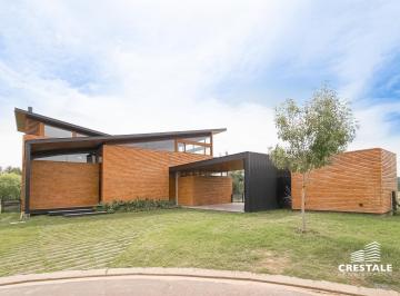 Casa · 334m² · 6 Ambientes · 2 Cocheras · Venta / Permuta - Casa 3 Dorm. en Vida Barrio Cerrado, Funes.
