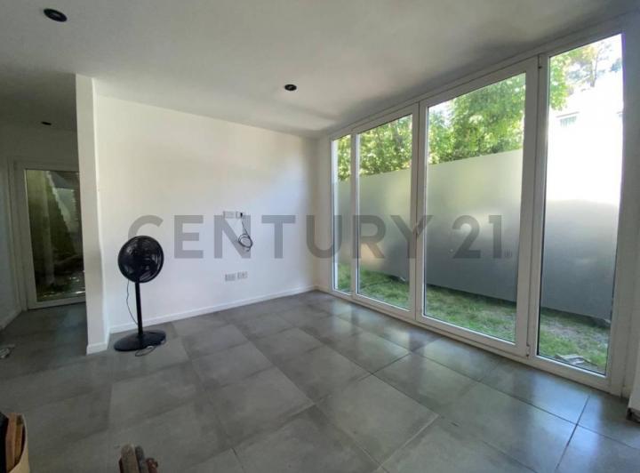 Casa · 87m² · 4 Ambientes