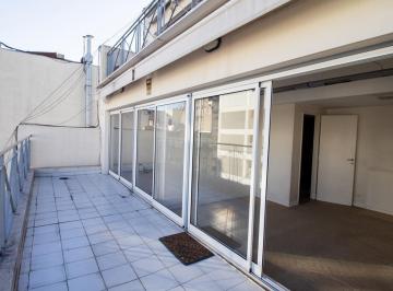 Oficina comercial · 170m² · 7 Ambientes · 1 Cochera · Oficina Dos Plantas con Balcon y con Cochera Fija