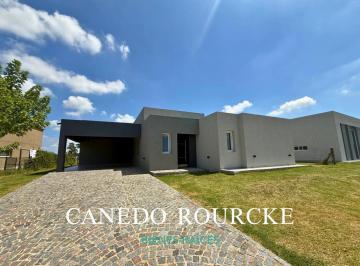 Casa · 170m² · 5 Ambientes · Casa a Estrenar en San Simon