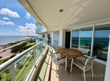 Departamento · 140m² · 4 Ambientes · 1 Cochera · Venta Aquarela, Playa Mansa, 3 Dorm. en Suite
