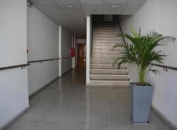 Departamento · 43m² · 2 Ambientes · Departamento en Esc. - Centro