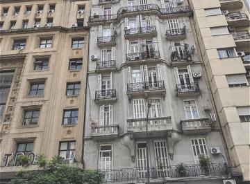Departamento · 77m² · 4 Ambientes · Departamento en Venta, Av Santa Libertad Frances Antiguo 80 m². Frente