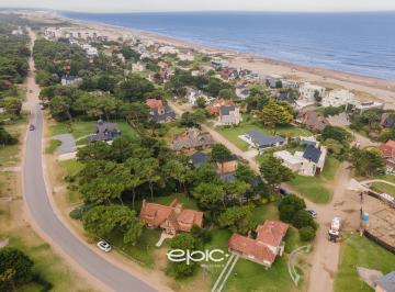 Casa · 197m² · 4 Ambientes · 1 Cochera · Casa en Venta en Pinamar Norte