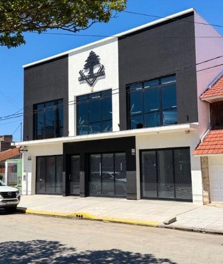 Local comercial · 1050m² · 1 Ambiente