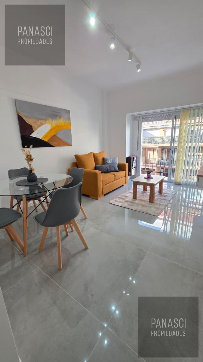 Venta | Departamento 2 Ambientes Reciclado – Plaza Colón