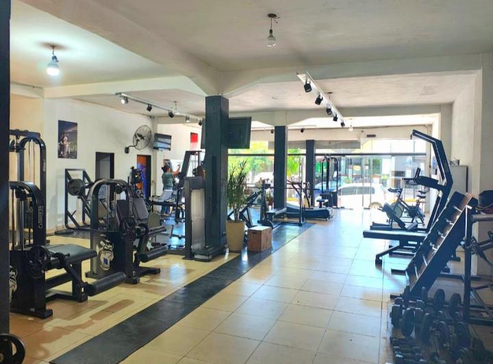 Local comercial · 105m²