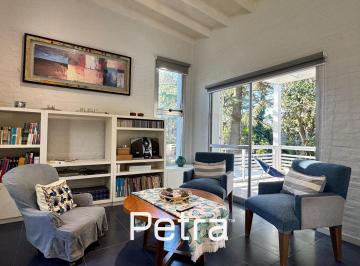 Casa · 145m² · 4 Ambientes · 1 Cochera · Casa en Venta en Pinamar