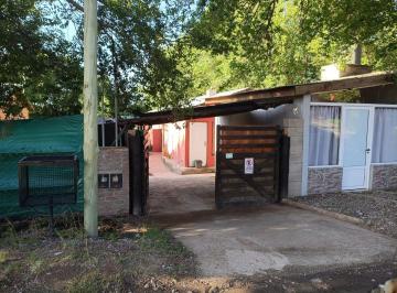 Casa de 8 ambientes, Villa Giardino · Propiedad Para Usos Múltiples en Villa Giardino