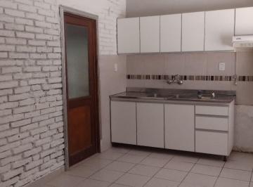 Casa · 288m² · 8 Ambientes · 1 Cochera · Casa en San Alfonso