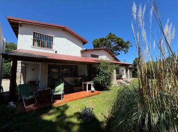 Casa de 4 ambientes, La Cumbre · 2 Casas Sobre Lote de 1500 m² en Barrio San Jeronimo, La Cumbre