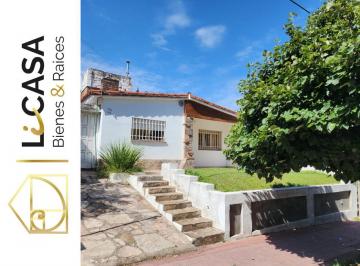Casa · 110m² · 5 Ambientes · 2 Cocheras · Casa 3 Dorm. 2 Baños - Pedro de Mesa - Parque Velez Sarsfield