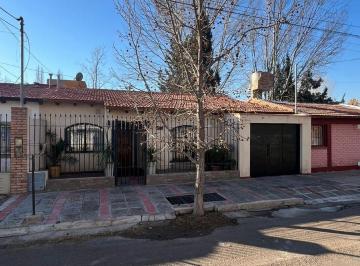 Casa de 6 ambientes, Carrodilla · Proyecta Desarrollos Inmobiliarios Vende Casa en Carrodilla