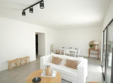 PH · 65m² · 3 Ambientes · PH Al Frente a Estrenar de 2 Dorm. con Patio y Parrilla.