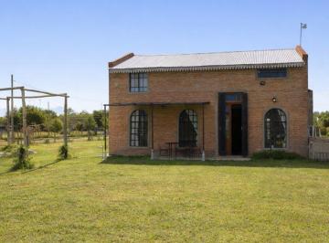 Casa · 130m² · 5 Ambientes · Roldan - Barrio Cerrado Pucara de Los Buhos