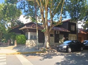 Casa de 4 ambientes, Saavedra · Casa Tipo Chalet en Esquina Saavedra