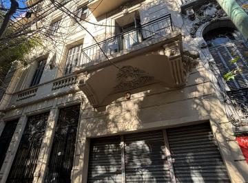 Departamento · 184m² · 5 Ambientes · PH (Entrada Independiente) Patios Local Comercial