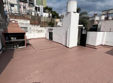 PH · 74m² · 4 Ambientes · PH 4 Ambientes con Patio Terraza con Parrilla en Excelente Estado. Entrada Independiente.